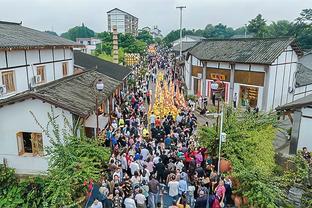 天空体育：沃克参加曼城对阿森纳比赛的可能性为50%